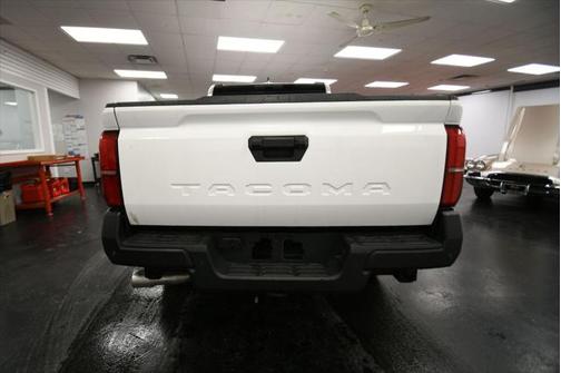 2025 Toyota Tacoma SR