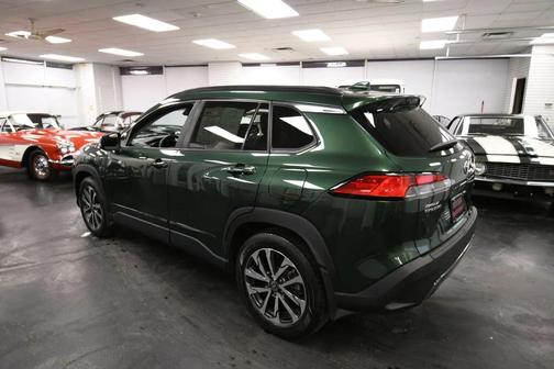 2022 Toyota Corolla Cross XLE