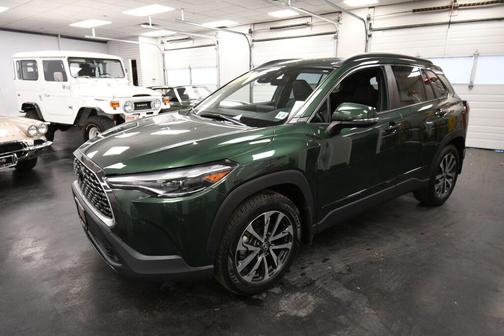 2022 Toyota Corolla Cross XLE
