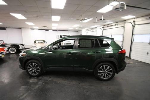 2022 Toyota Corolla Cross XLE