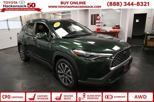 2022 Toyota Corolla Cross XLE