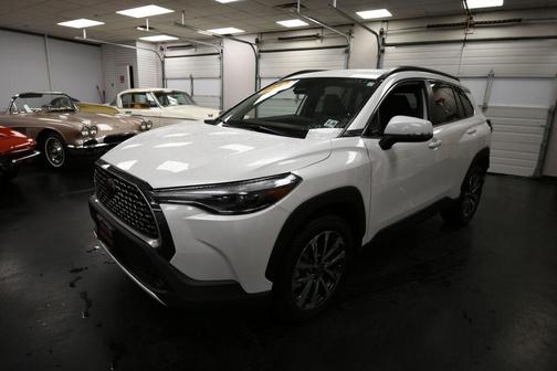 2023 Toyota Corolla Cross XLE
