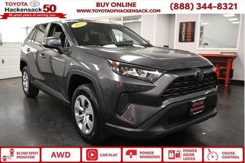 2022 Toyota RAV4 LE
