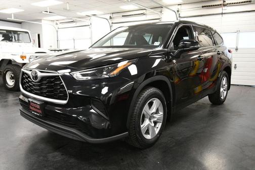 2022 Toyota Highlander L