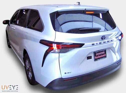 2026 Toyota Sienna LE