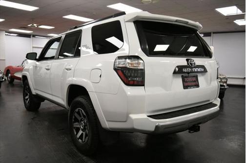 2024 Toyota 4Runner TRD Off Road