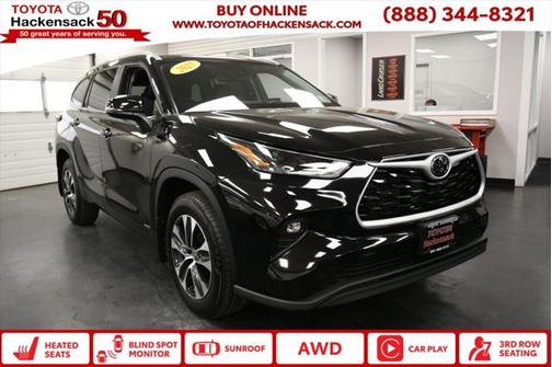 2025 Toyota Highlander Hybrid XLE