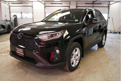 2019 Toyota RAV4 Hybrid XLE