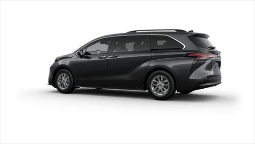 2025 Toyota Sienna XLE 8 Passenger