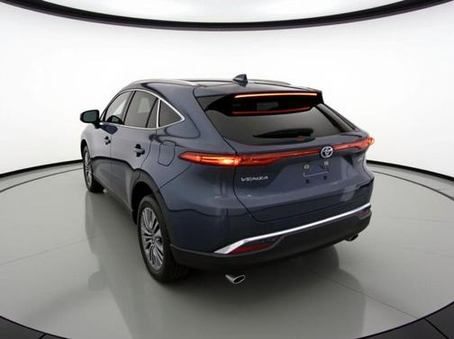 2023 Toyota Venza XLE