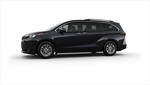 2025 Toyota Sienna XLE 8 Passenger