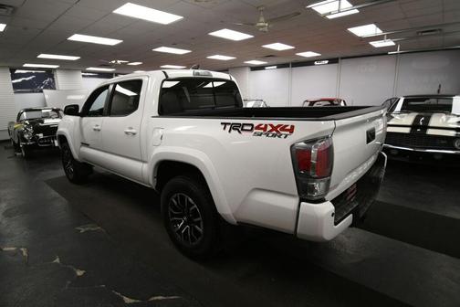 Ice Cap 2023 Toyota Tacoma TRD Sport