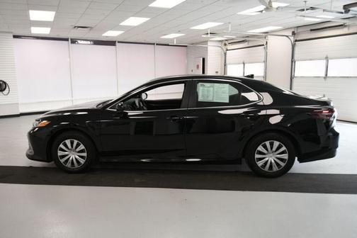 Midnight Black Metallic 2022 Toyota Camry LE