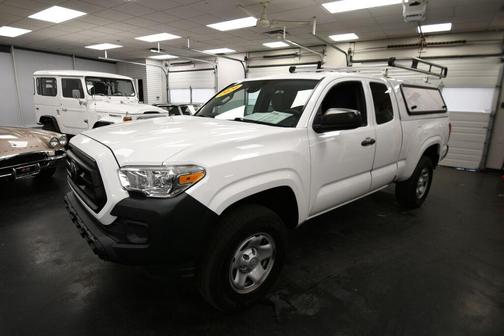 2020 Toyota Tacoma SR