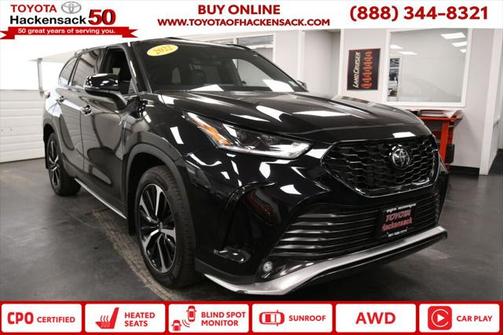 2022 Toyota Highlander XSE