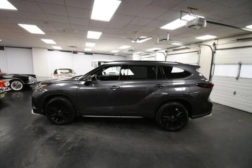 2024 Toyota Highlander XSE