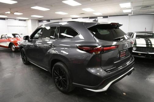 2024 Toyota Highlander XSE