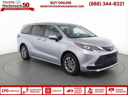 Predawn Gray Mica 2021 Toyota Sienna LE