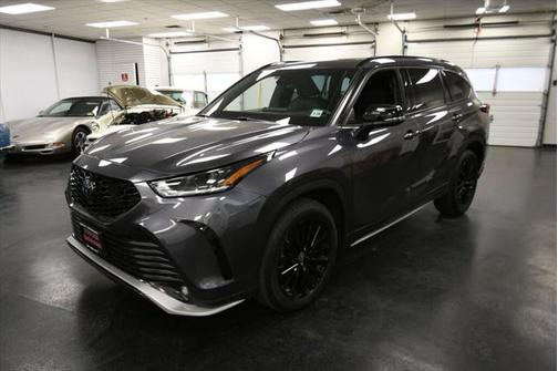 2024 Toyota Highlander XSE