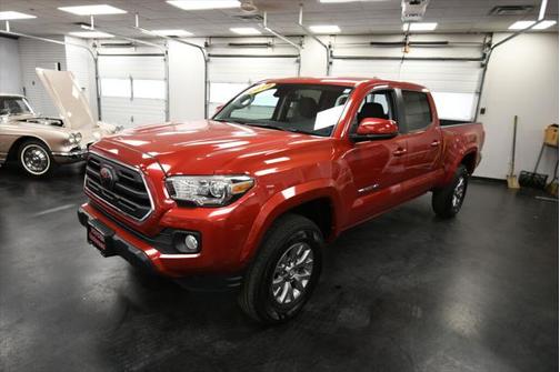 2018 Toyota Tacoma SR5