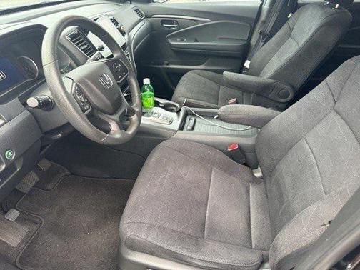 2022 Honda Pilot 2WD Sport