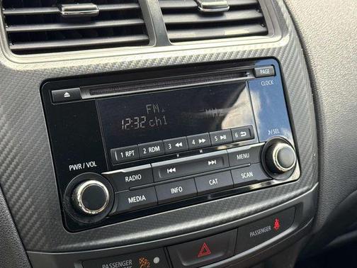 2017 Mitsubishi Outlander Sport 2.0 LE