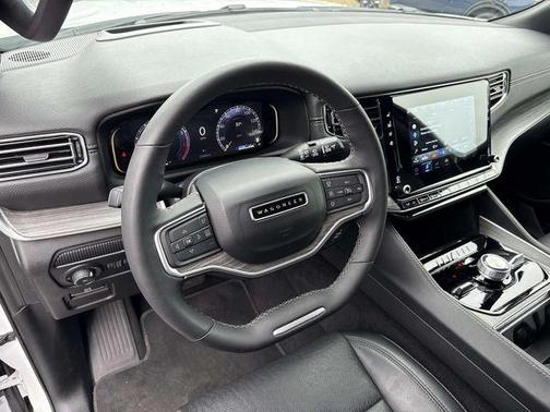 2024 Jeep Wagoneer L Series III 4x4