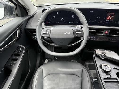 2025 Kia EV6 Wind