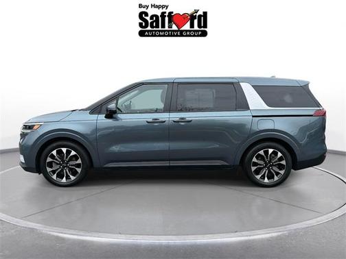2023 Kia Carnival EX