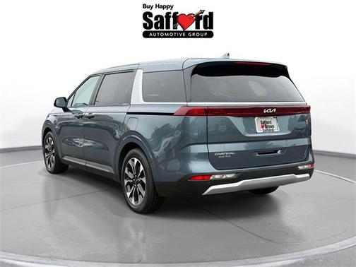 2023 Kia Carnival EX