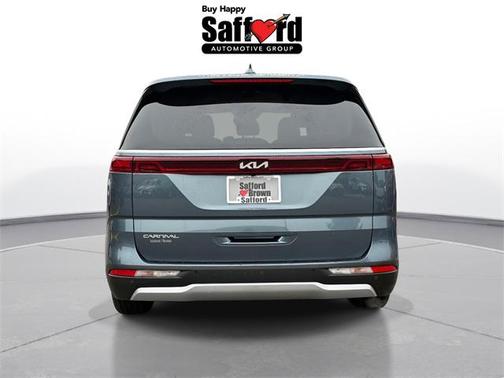 2023 Kia Carnival EX