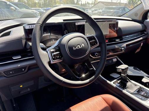 Deep Chroma Blue 2026 Kia Carnival EX