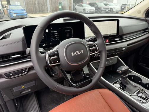 2026 Kia Carnival SX