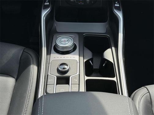2025 Kia Sorento Hybrid EX