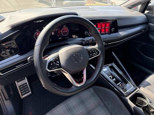 2023 Volkswagen Golf GTI 2.0T S DSG