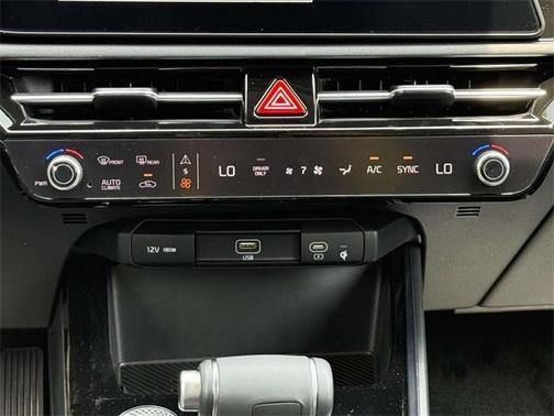 2025 Kia Niro EX