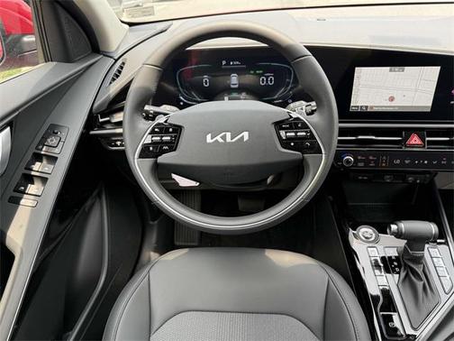2025 Kia Niro EX
