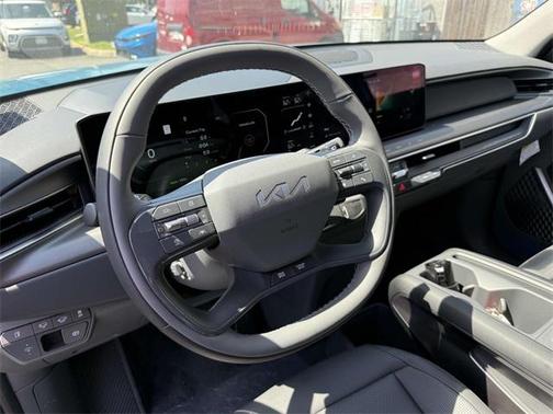 2026 Kia EV9 Wind