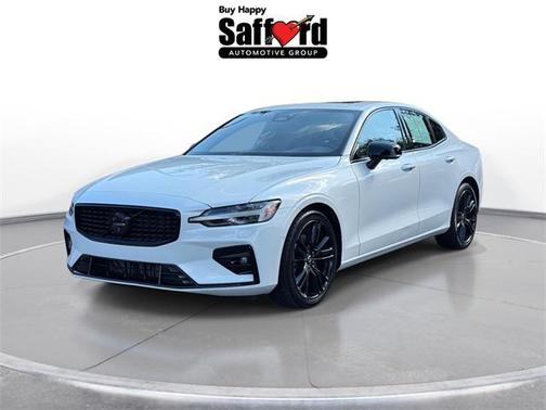 2024 Volvo S60 B5 Plus Black Edition