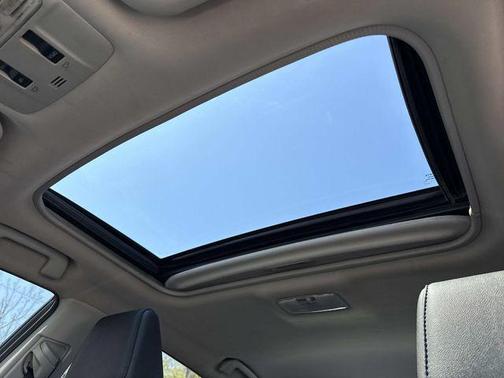 Black Sand Pearl 2018 Toyota Corolla XSE