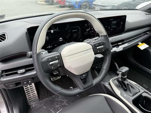2025 Kia K4 GT-Line Turbo