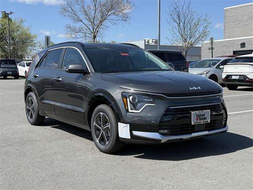 2025 Kia Niro SX