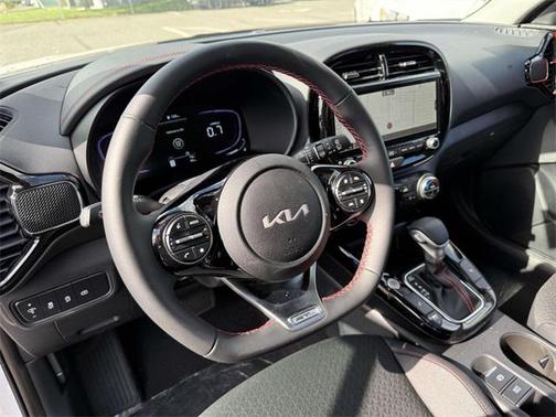 2025 Kia Soul GT-Line