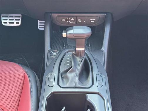 2025 Kia K4 GT-Line Turbo