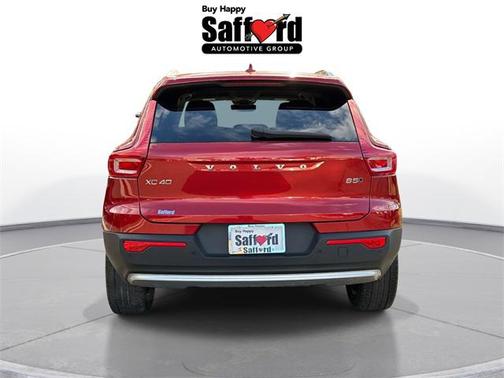 2023 Volvo XC40 B5 Core