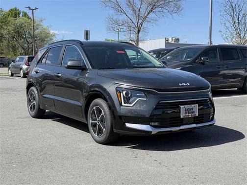 2025 Kia Niro SX