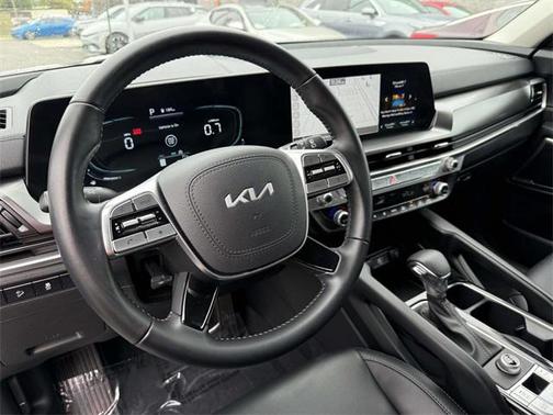 2024 Kia Telluride LX