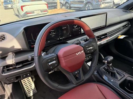 2025 Kia K4 GT-Line Turbo