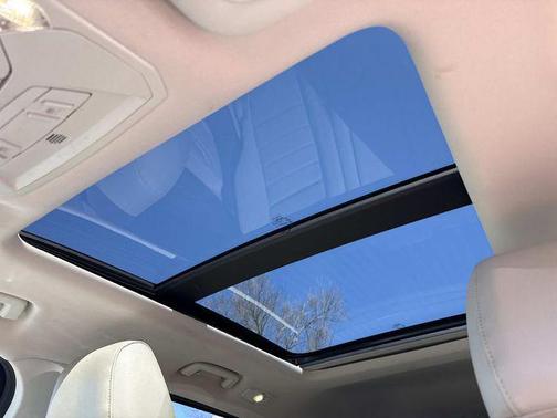 MAGNETIC 2016 Ford Escape Titanium