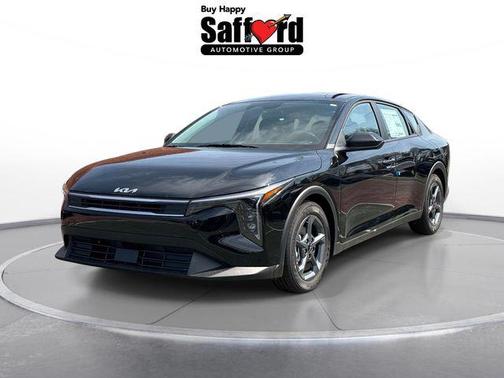 Aurora Black Pearl 2026 Kia K4 LXS